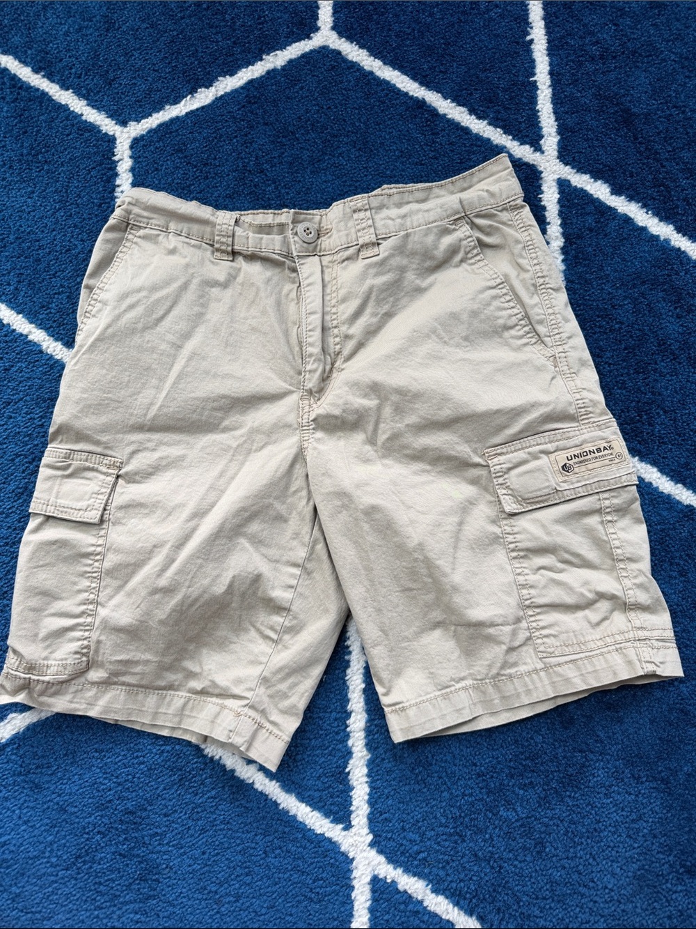 UNIONBAY Men's Light Beige Cargo Shorts